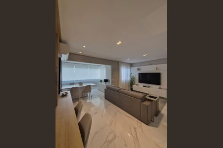 Sala de apartamento à venda com 3 quartos, 109m² em Taquaral, Campinas