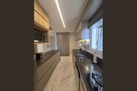 Apartamento à venda com 109m², 3 quartos e 2 vagas Apartamento à venda com 109m², 3 quartos e 2 vagasCozinha