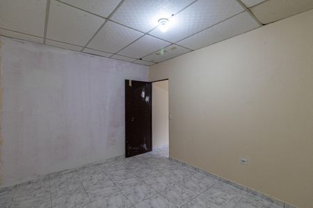 Quarto de casa para alugar com 1 quarto, 35m² em Jardim Mabel, São Paulo