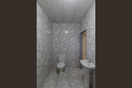 Banheiro de casa para alugar com 1 quarto, 35m² em Jardim Mabel, São Paulo