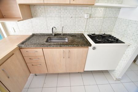 Casa de condomínio à venda com 62m², 1 quarto e 2 vagasCozinha
