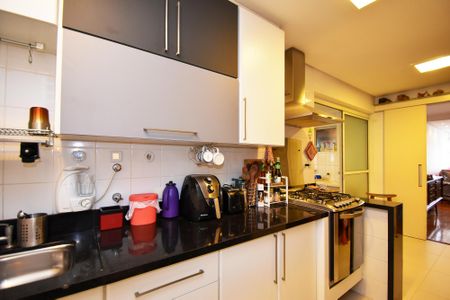 Apartamento à venda com 122m², 3 quartos e 1 vaga Apartamento à venda com 122m², 3 quartos e 1 vagacozinha