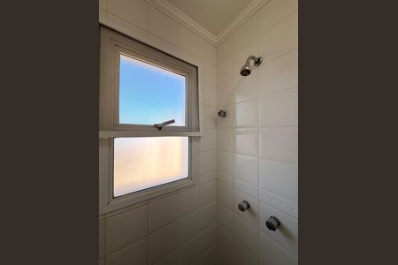 Apartamento à venda com 118m², 4 quartos e 3 vagasBanheiro Social
