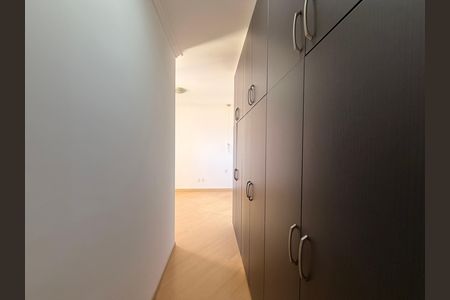 Apartamento à venda com 118m², 4 quartos e 3 vagasSuíte 2