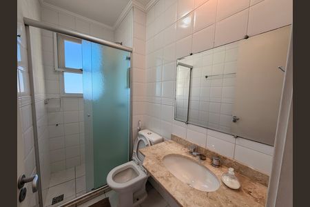 Apartamento à venda com 118m², 4 quartos e 3 vagasBanheiro Social