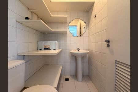 Apartamento à venda com 118m², 4 quartos e 3 vagasBanheiro de serviço