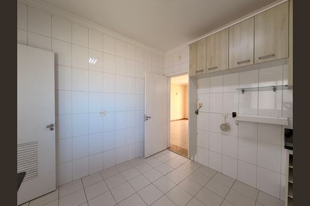 Apartamento à venda com 118m², 4 quartos e 3 vagasCozinha