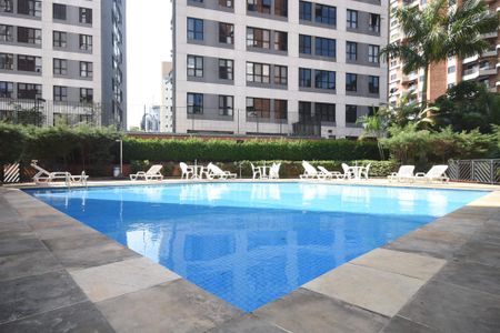 Apartamento à venda com 156m², 3 quartos e 3 vagasPiscina