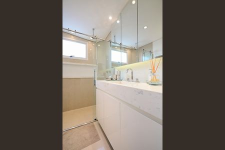 Apartamento à venda com 156m², 3 quartos e 3 vagasBanheiro da Suíte  3