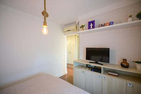 Apartamento à venda com 156m², 3 quartos e 3 vagasSuíte 3