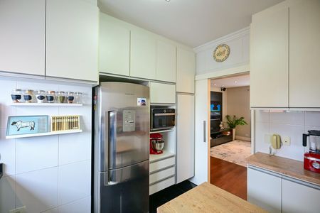 Apartamento à venda com 156m², 3 quartos e 3 vagasCozinha