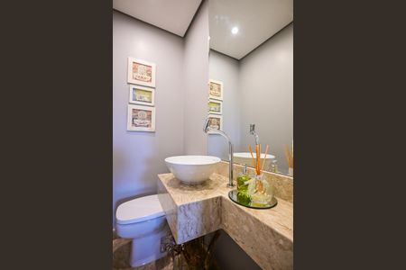 Apartamento à venda com 156m², 3 quartos e 3 vagasLavabo