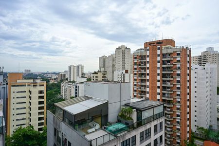 Apartamento à venda com 156m², 3 quartos e 3 vagasVista da Suíte 2