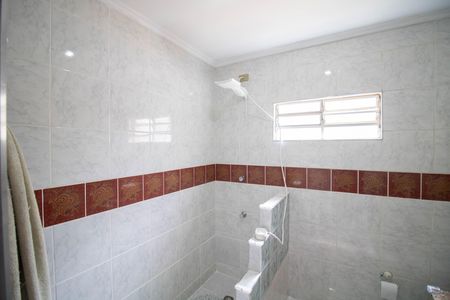 Casa à venda com 155m², 3 quartos e 5 vagas Casa à venda com 155m², 3 quartos e 5 vagasBANHEIRO DA SUÍTE