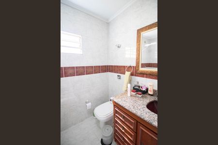 Casa à venda com 155m², 3 quartos e 5 vagas Casa à venda com 155m², 3 quartos e 5 vagasBANHEIRO DA SUÍTE