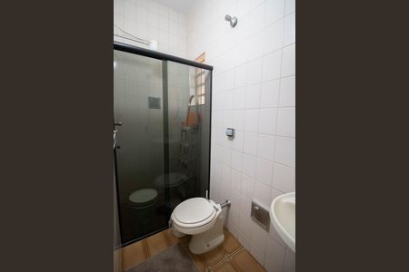 Casa à venda com 155m², 3 quartos e 5 vagas Casa à venda com 155m², 3 quartos e 5 vagasBANHEIRO