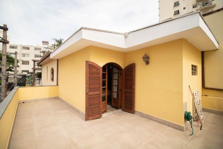 Casa à venda com 155m², 3 quartos e 5 vagas Casa à venda com 155m², 3 quartos e 5 vagasSUÍTE