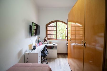 Casa à venda com 155m², 3 quartos e 5 vagas Casa à venda com 155m², 3 quartos e 5 vagasQUARTO 3