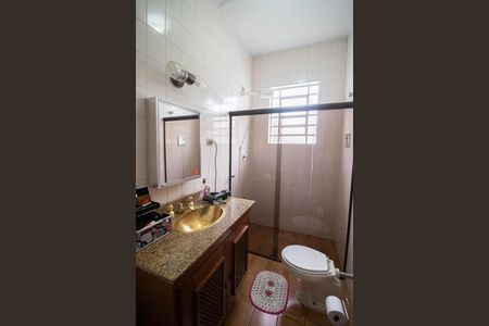 Casa à venda com 155m², 3 quartos e 5 vagas Casa à venda com 155m², 3 quartos e 5 vagasBANHEIRO DOS QUARTOS