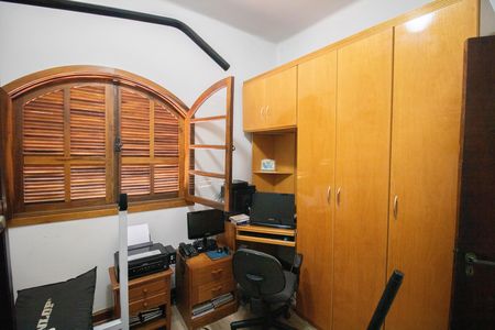 Casa à venda com 155m², 3 quartos e 5 vagas Casa à venda com 155m², 3 quartos e 5 vagasQUARTO 2