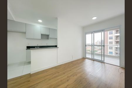 Sala de apartamento à venda com 2 quartos, 57m² em Vila Yara, Osasco