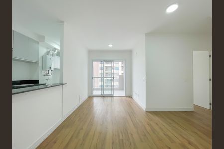 Sala de apartamento à venda com 2 quartos, 57m² em Vila Yara, Osasco
