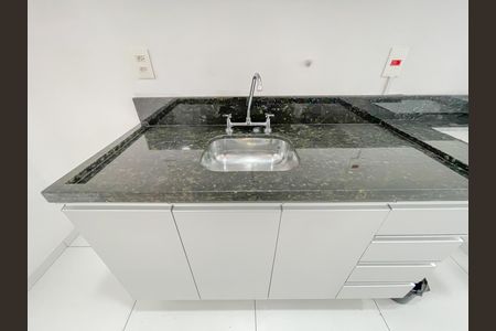 Apartamento à venda com 57m², 2 quartos e 1 vagaCozinha e Área de Serviço