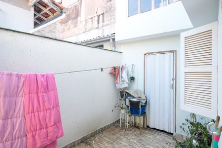 Casa para alugar com 270m², 4 quartos e 2 vagasQuintal