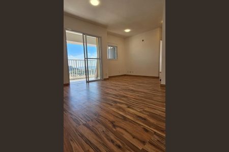 Apartamento à venda com 67m², 2 quartos e 1 vagaSala
