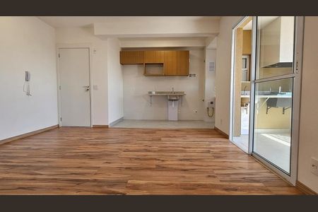 Apartamento à venda com 67m², 2 quartos e 1 vagaSala