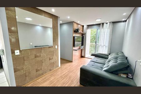 Apartamento à venda com 47m², 2 quartos e 1 vaga Apartamento à venda com 47m², 2 quartos e 1 vagaSala