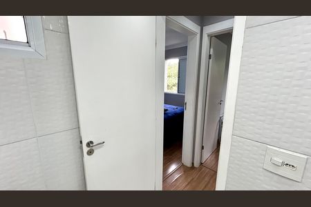 Apartamento à venda com 47m², 2 quartos e 1 vaga Apartamento à venda com 47m², 2 quartos e 1 vagaBanheiro