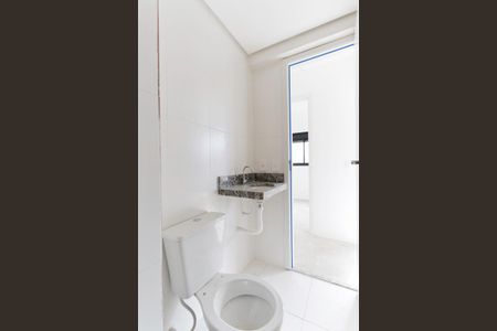 Apartamento à venda com 42m², 2 quartos e 1 vaga Apartamento à venda com 42m², 2 quartos e 1 vagaBanheiro