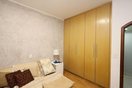 Casa à venda com 505m², 6 quartos e 2 vagasQuarto 3