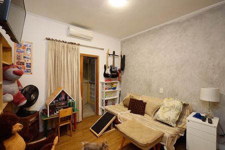 Casa à venda com 505m², 6 quartos e 2 vagasQuarto 3