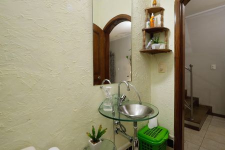 Casa à venda com 505m², 6 quartos e 2 vagasBanheiro 3