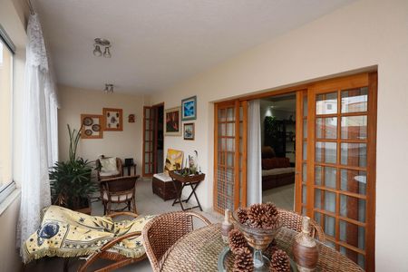 Casa à venda com 505m², 6 quartos e 2 vagasSala  / Varanda 