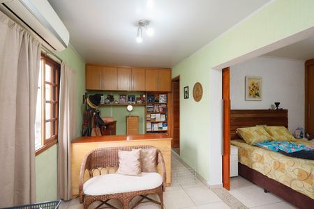 Casa à venda com 505m², 6 quartos e 2 vagasSuíte / Varanda 