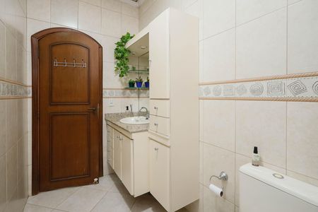 Casa à venda com 505m², 6 quartos e 2 vagasBanheiro 2