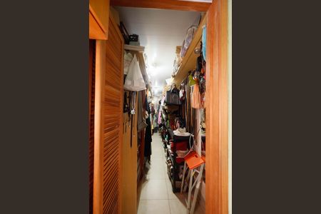 Casa à venda com 505m², 6 quartos e 2 vagasCloset