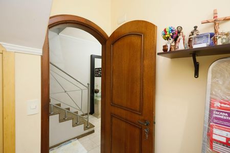 Casa à venda com 505m², 6 quartos e 2 vagasQuarto 4