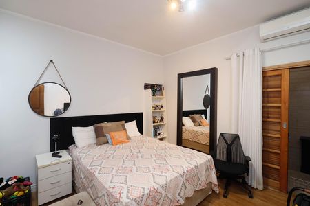 Casa à venda com 505m², 6 quartos e 2 vagasQuarto 2