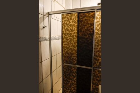 Casa à venda com 50m², 3 quartos e 2 vagasBanheiro