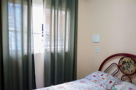 Casa à venda com 50m², 3 quartos e 2 vagasQuarto 1