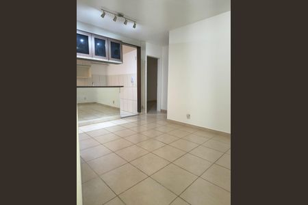 Sala de apartamento para alugar com 2 quartos, 44m² em Santa Mônica, Uberlândia