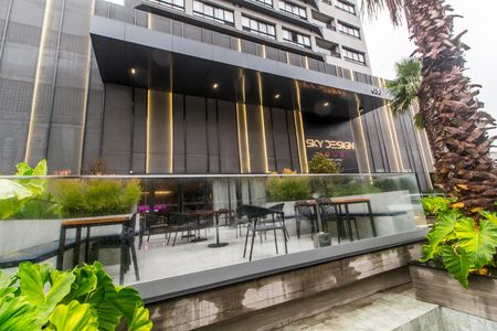 Apartamento à venda com 25m², 1 quarto e 1 vaga Apartamento à venda com 25m², 1 quarto e 1 vagaVista da Rua