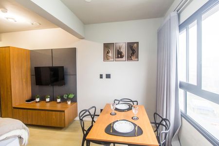 Apartamento à venda com 25m², 1 quarto e 1 vaga Apartamento à venda com 25m², 1 quarto e 1 vagaSala