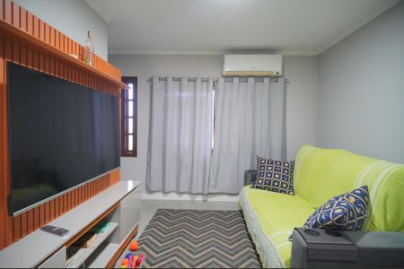 Sala de casa à venda com 2 quartos, 70m² em Rio dos Sinos, São Leopoldo