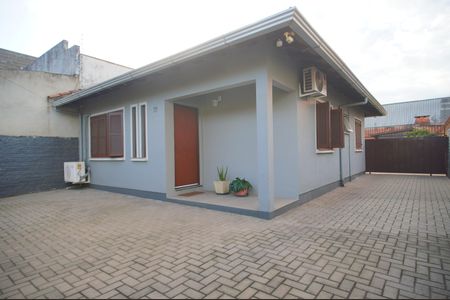 Casa à venda com 70m², 2 quartos e 1 vagaÁrea externa