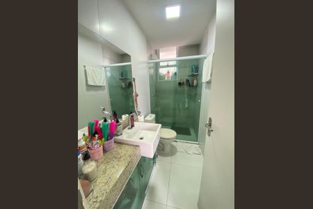 Banheiro de apartamento à venda com 2 quartos, 84m² em Palmeiras, Belo Horizonte